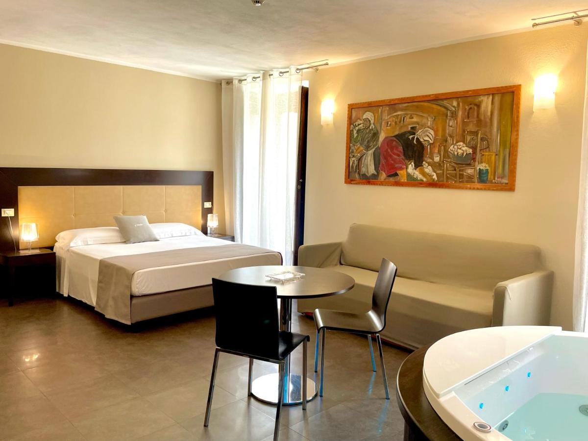 Residenza Il Barone Bed & Breakfast Tropea Exterior photo