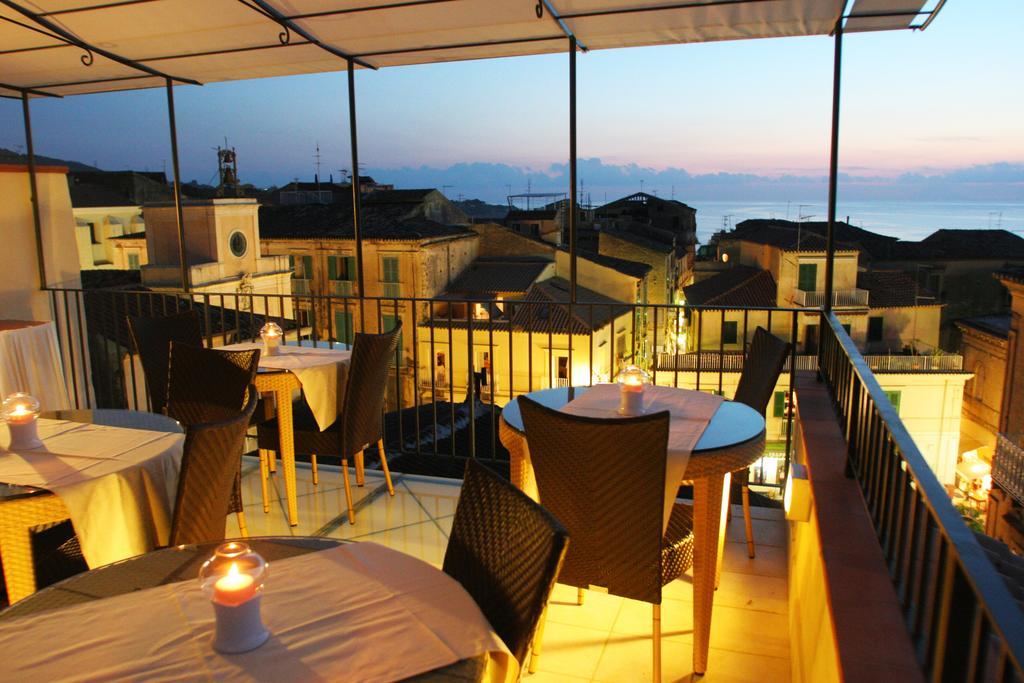 Residenza Il Barone Bed & Breakfast Tropea Exterior photo